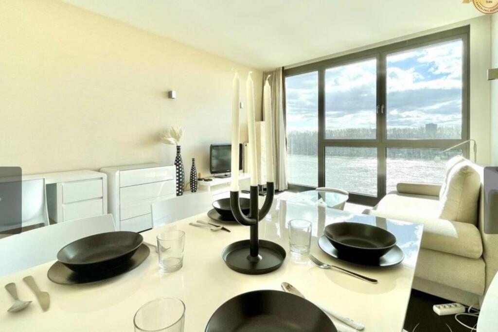 Eurovea Cozy Studio Appartement Bratislava Buitenkant foto